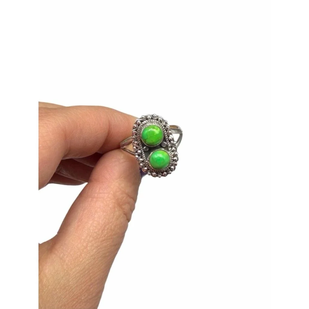 Arizona Green Mohave Turquoise Ring Size 8.5 Solid 925 Sterling Silver